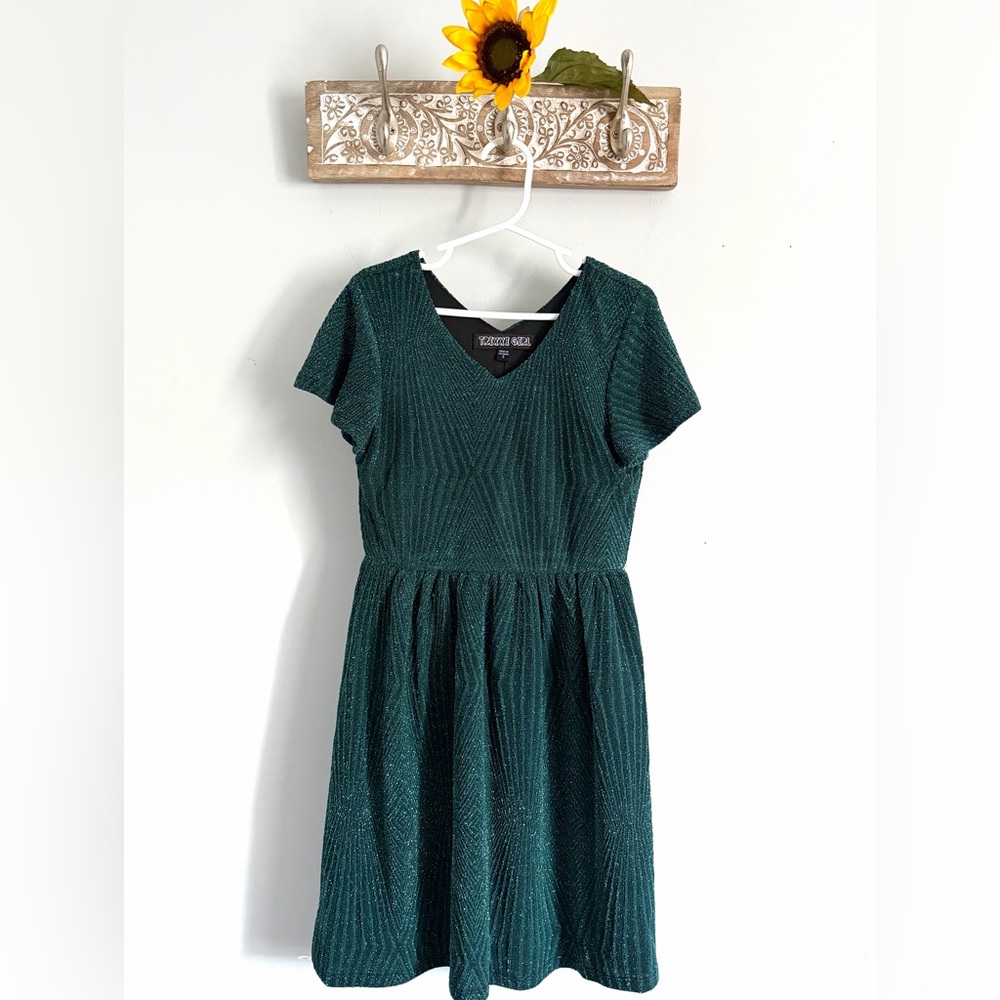 FRANKI AT FRANCESCA’S Trixxi Girls Sparkle Knit Cap Sleeve Emerald Dress-Size S